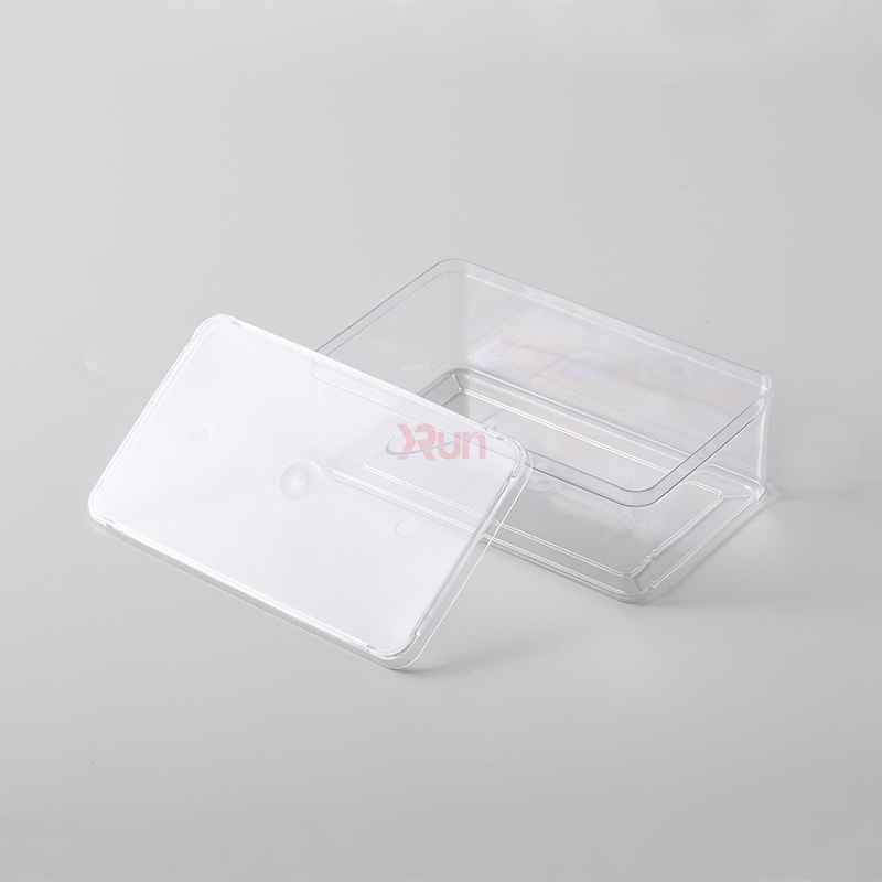 We guarantee every plastic lid on our plastic cake boxes fits securely, maintaining freshness for all your cookie containers with lids and premium dessert packaging.